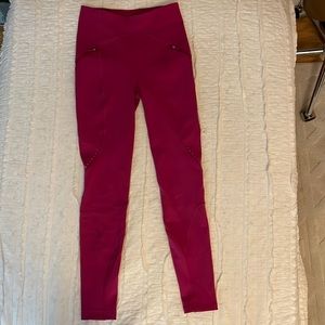 Lululemon waterproof hot pink tights size 6